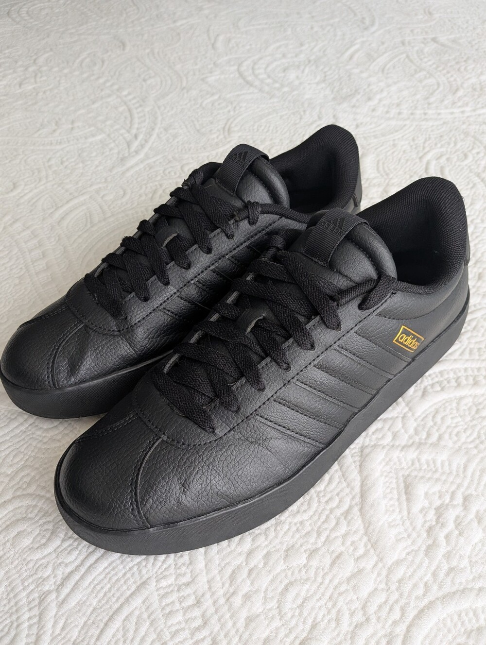 Adidas Men's Classic VL Court 3.0 All-Black Sneakers